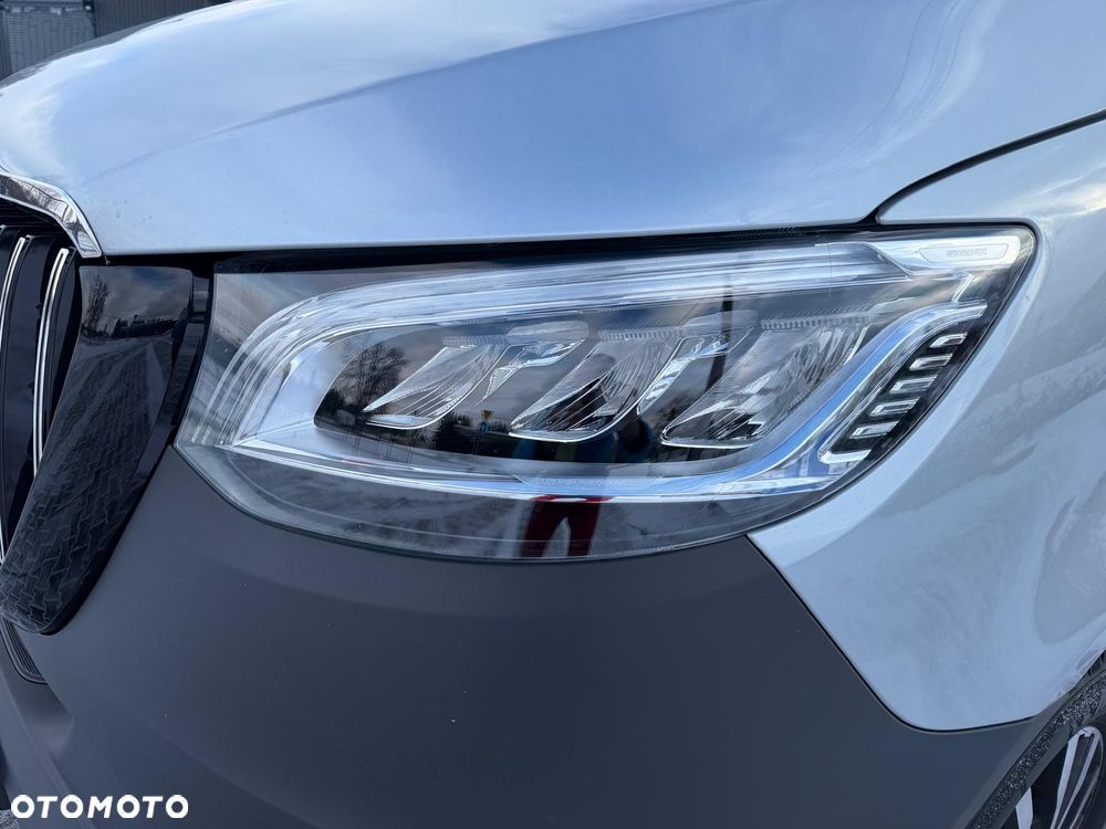 Mercedes-Benz Sprinter - 3