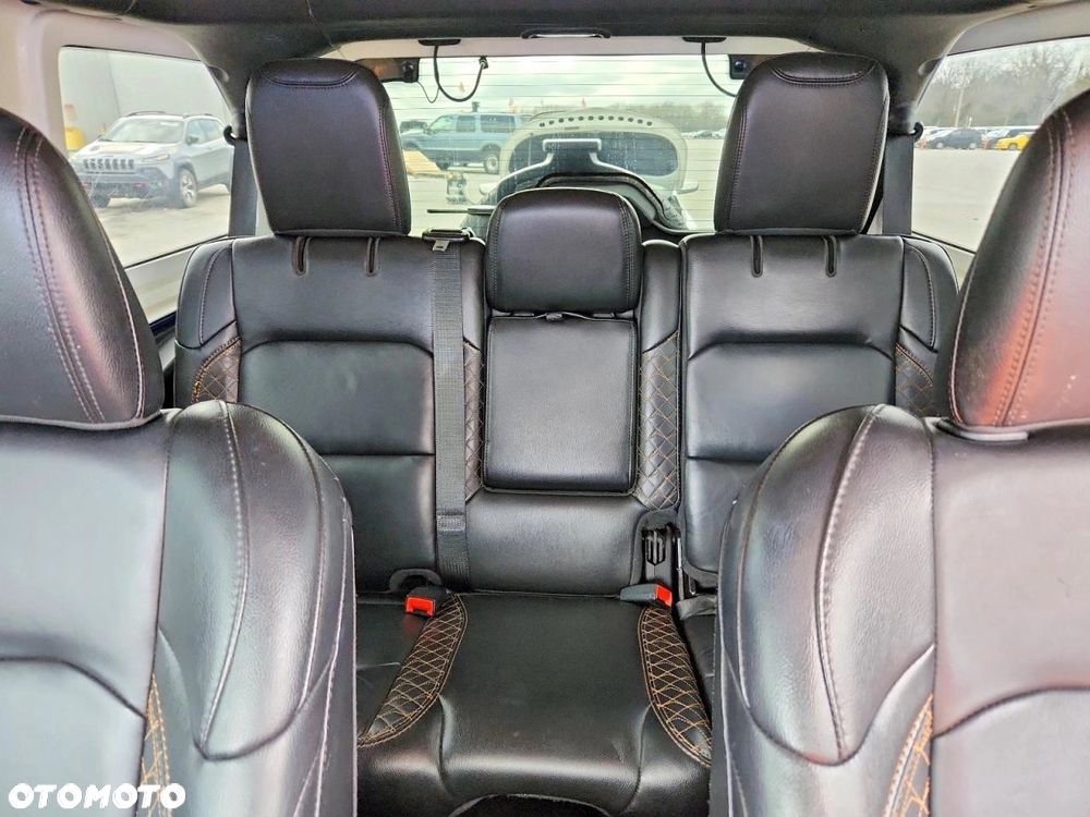 Jeep Wrangler Unlimited 3.6 Automatik Sahara - 10