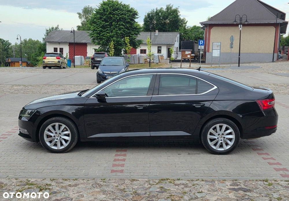 Skoda Superb - 8
