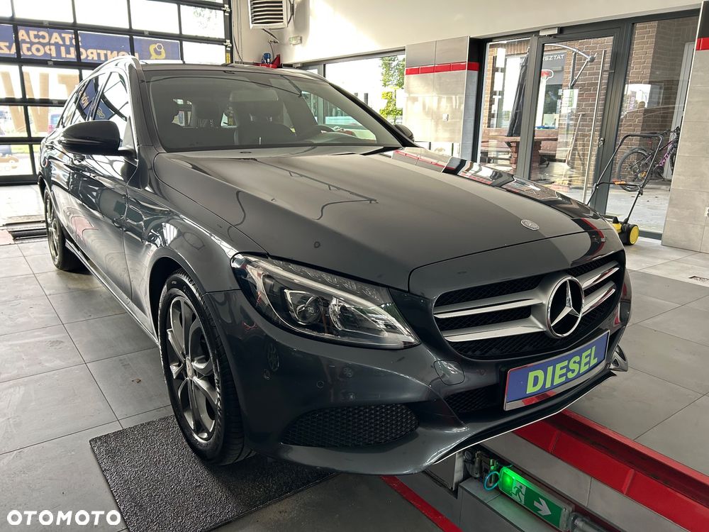 Mercedes-Benz Klasa C 200 (BlueTEC) d T Exclusive - 11