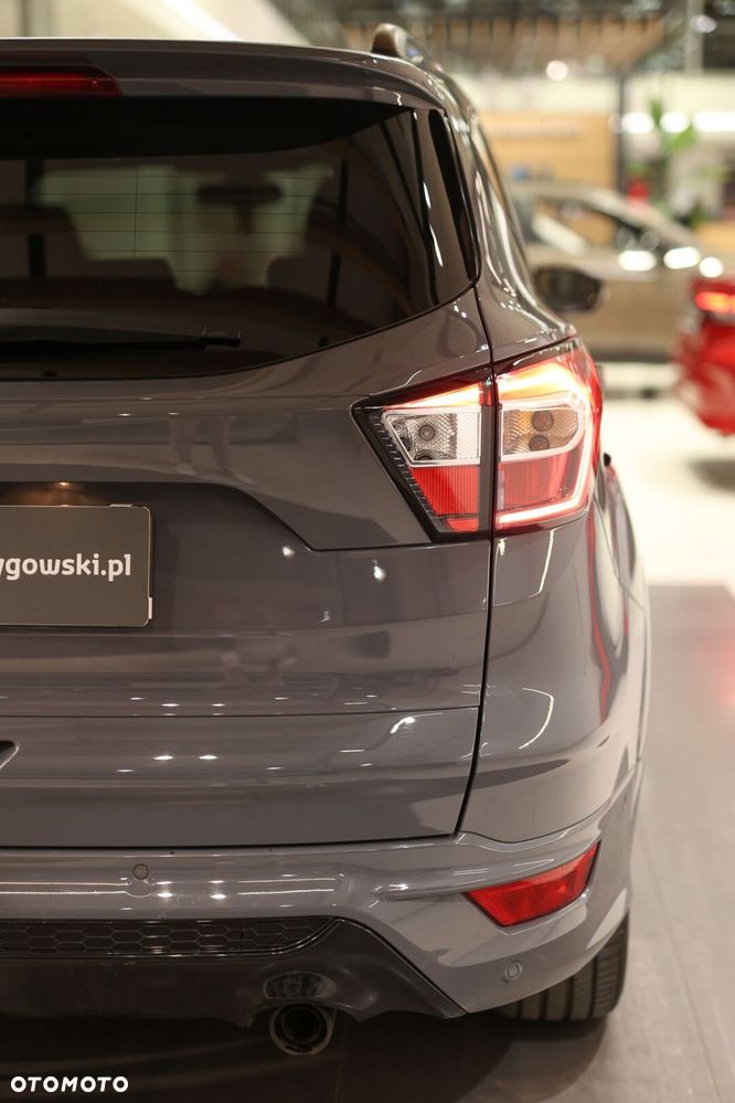 Ford Kuga - 33