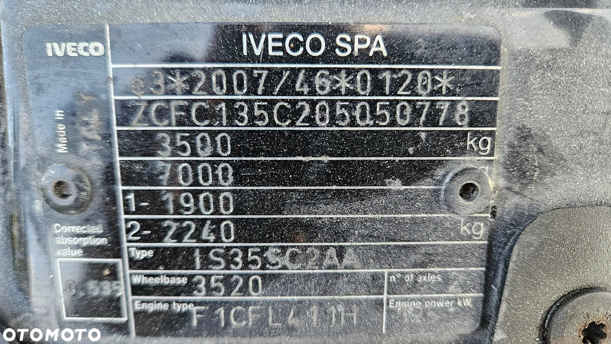 Iveco Daily 35S17 3,0D HI-MATIC - 40