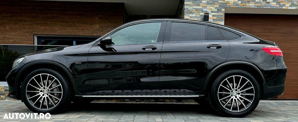 Mercedes-Benz GLC 220 d 4Matic 9G-TRONIC AMG Line - 33