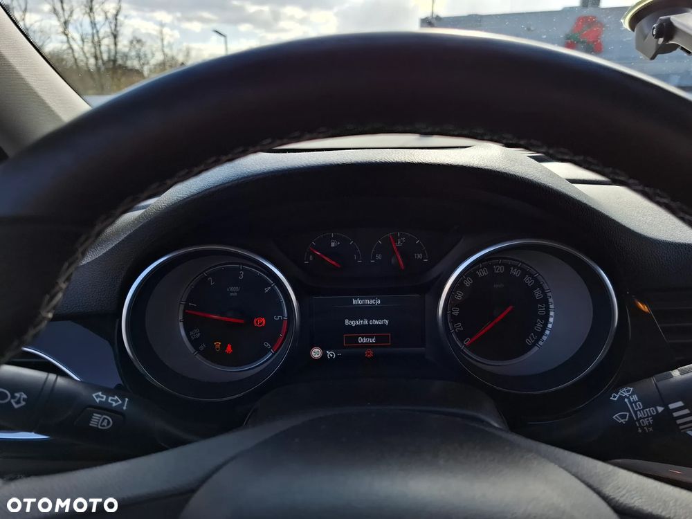 Opel Astra 1.6 BiTurbo D (CDTI) Start/Stop Innovation - 14