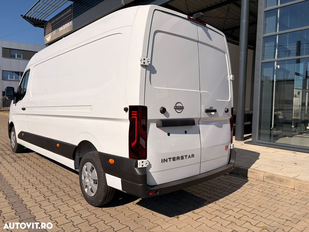Nissan Interstar - 4