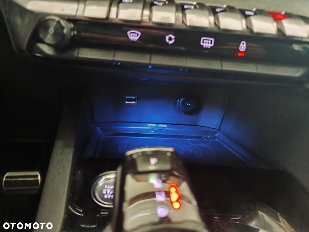 Peugeot 3008 BlueHDi 180 Stop & Start EAT8 GT - 21