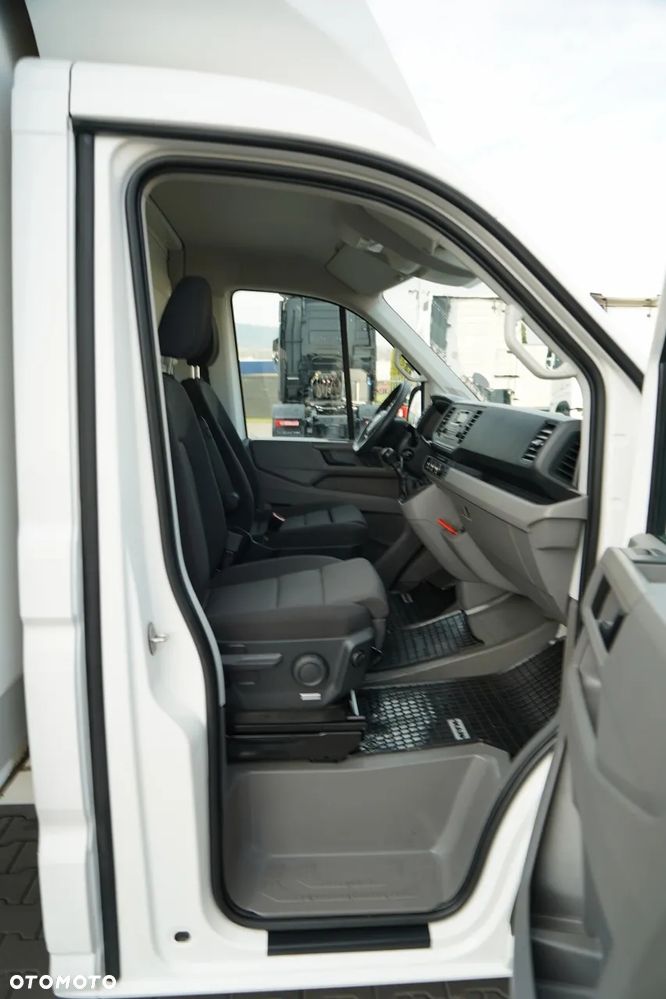 MAN TGE 3.180 / 2.0D /  KONTENER  5,5 m / DMC: 3500 KG / SPROWADZONY / - 33