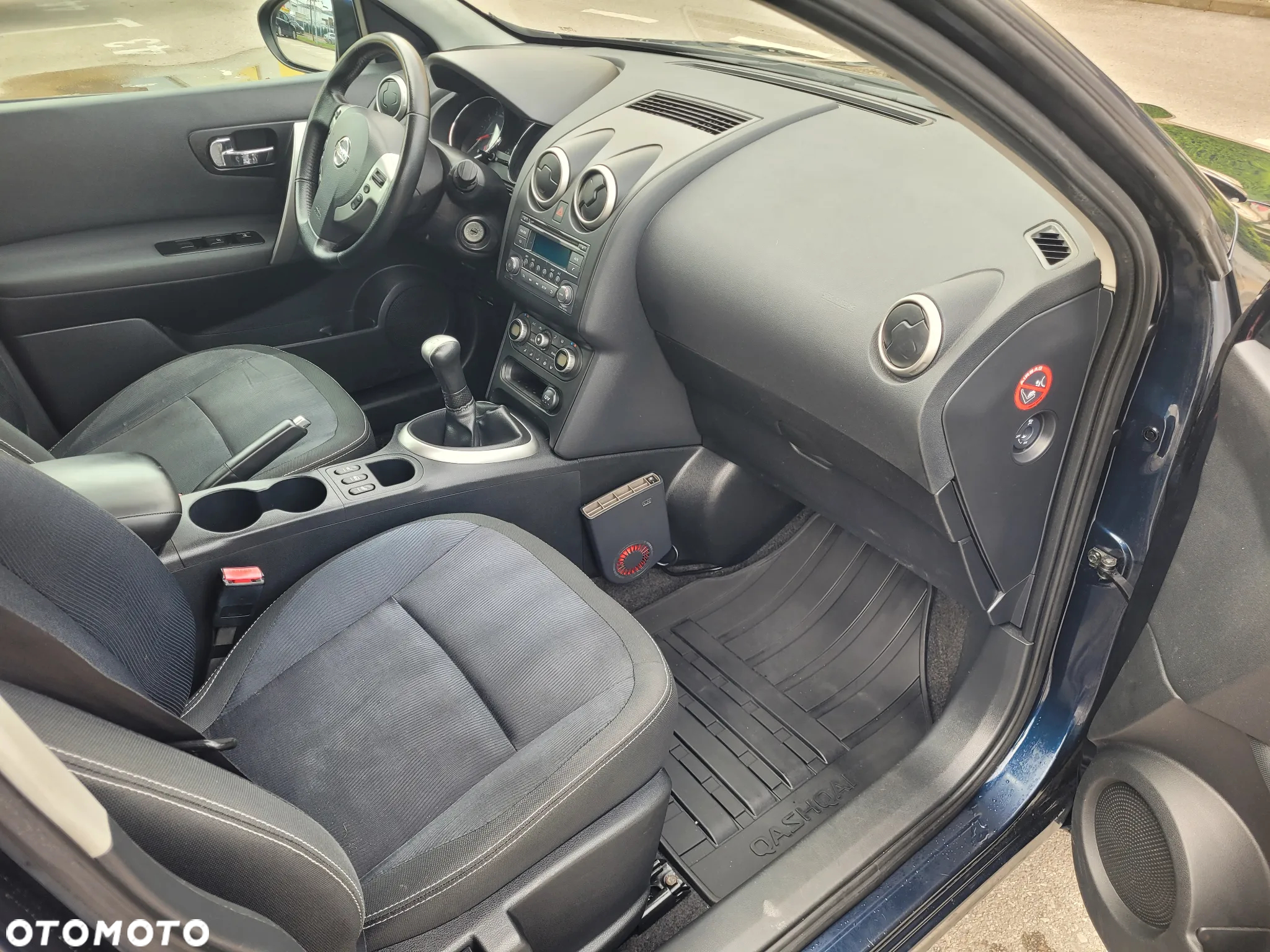 Nissan Qashqai 1.6 visia - 9