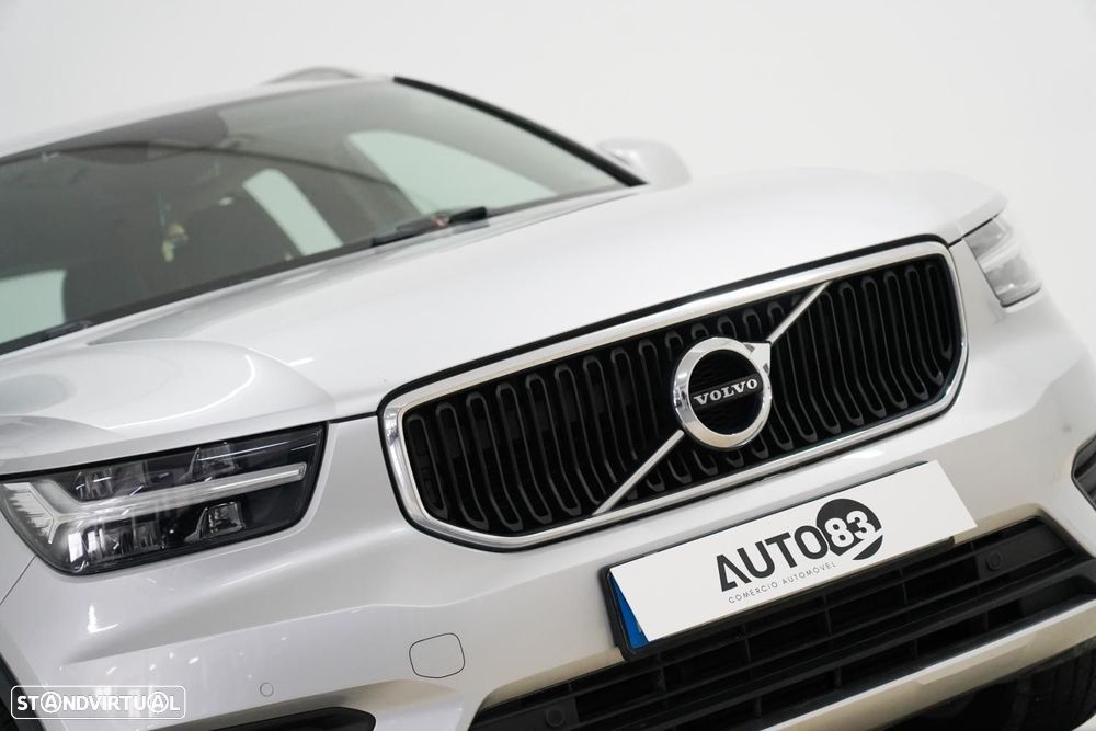 Volvo XC 40 1.5 T3 Momentum Tech Edition - 14