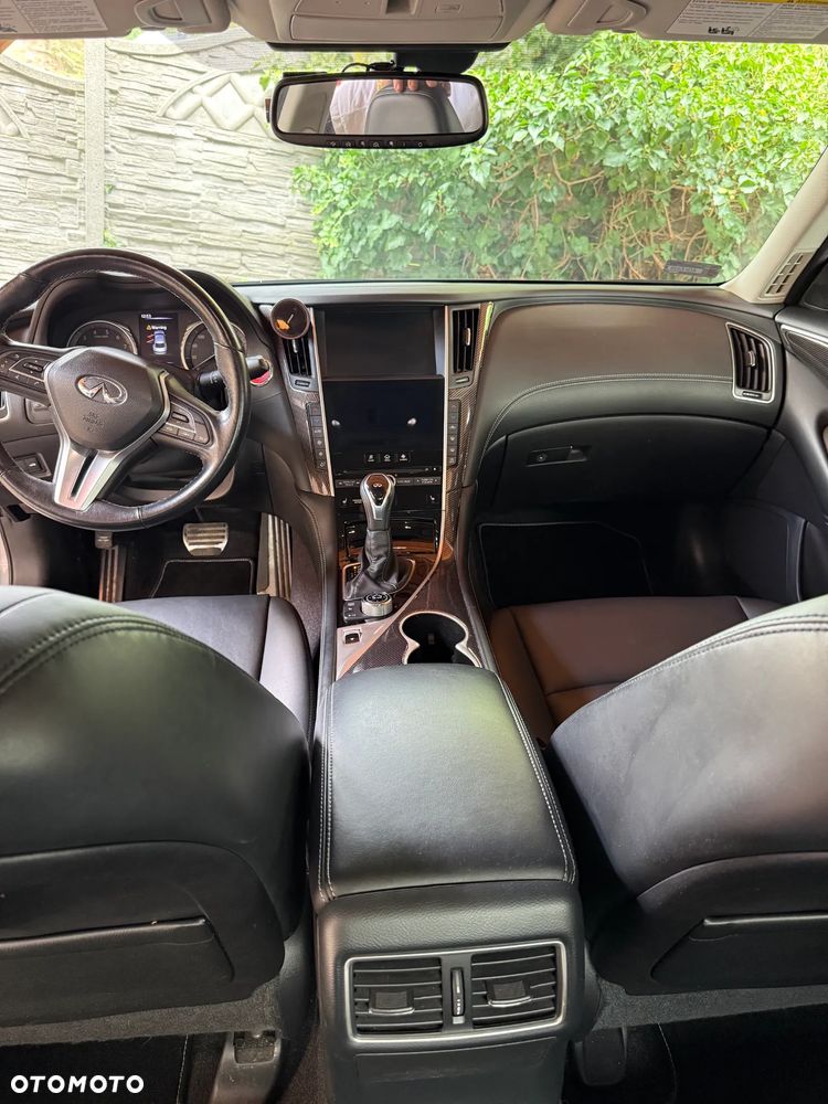Infiniti Q50 Q50S 3.0t Sport - 10