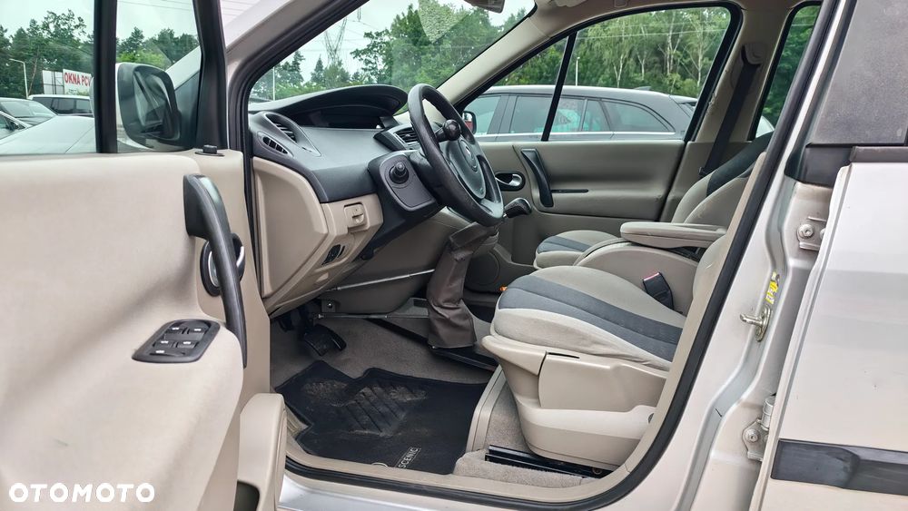 Renault Scenic - 5