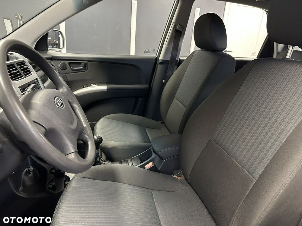 Kia Sportage - 8