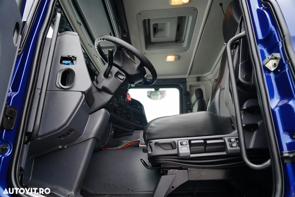 MAN G 490 / 8x4 / BASCULATOR SPATE / CLAPETĂ HIDRAULICĂ / CORTINĂ AUTOMATĂ / MANUALĂ / EURO 6 - 27