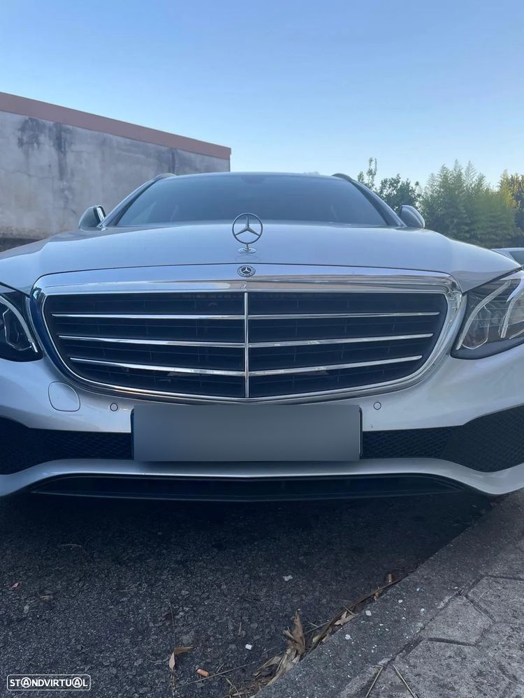 Mercedes-Benz E 200 d T 9G-TRONIC Exclusive - 3