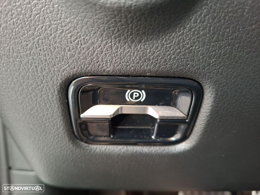 Mercedes-Benz C 300 de Avantgarde - 19