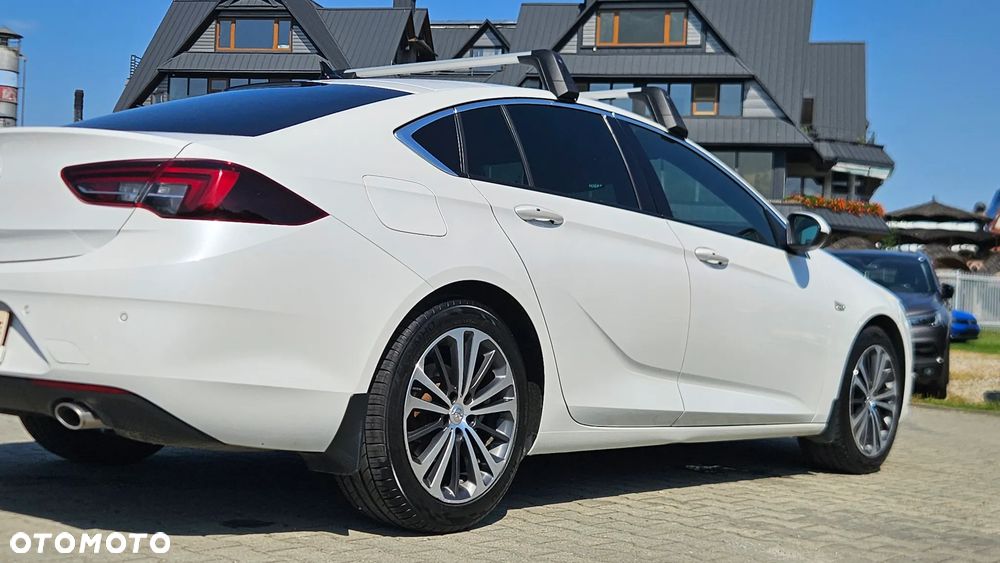 Opel Insignia 1.6 T Innovation S&S - 26