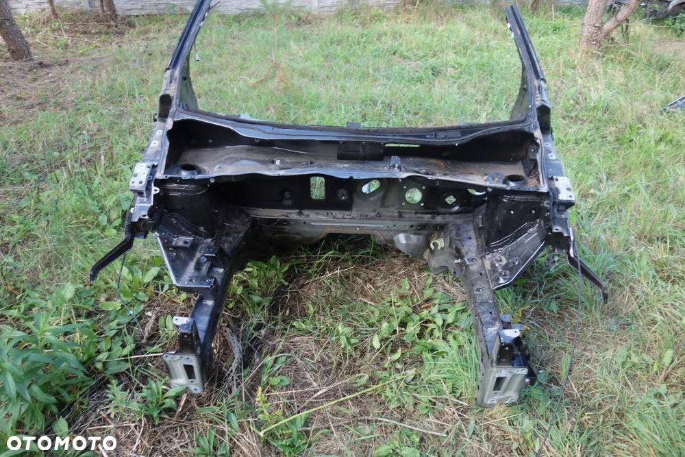 PODŁUŻNICA LEWA NISSAN MICRA K14 - 1