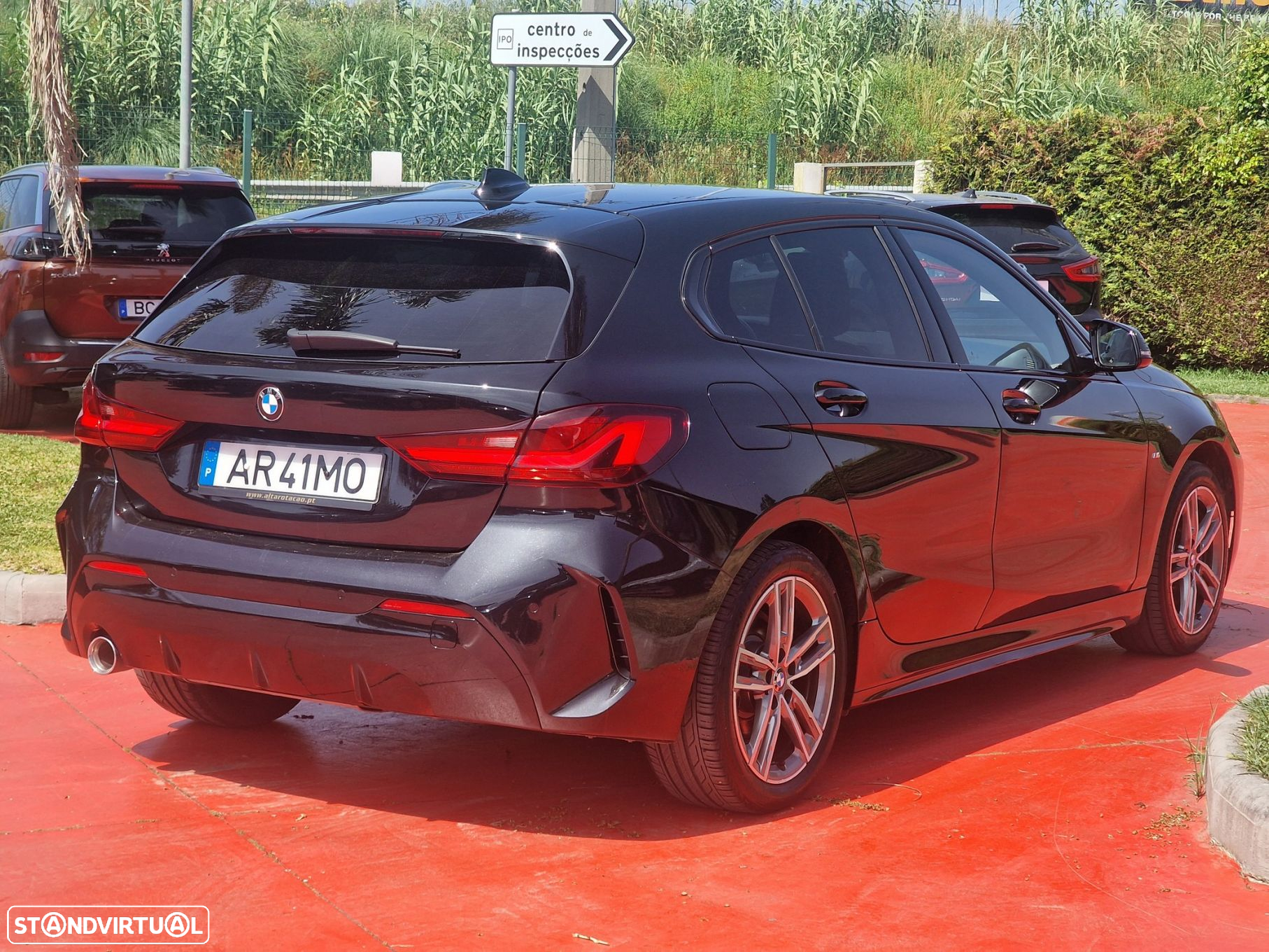 BMW 116 d Pack Desportivo M Auto - 4