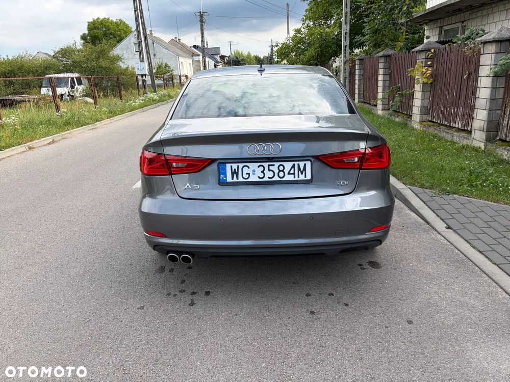 Audi A3 Limousine 2.0 TDI Attraction S tronic - 4