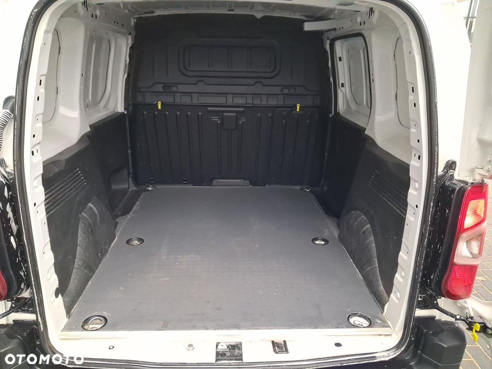Toyota PROACE CITY - 12