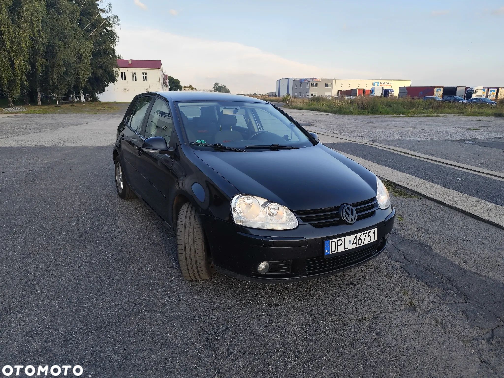Volkswagen Golf 1.6 FSI Goal - 1