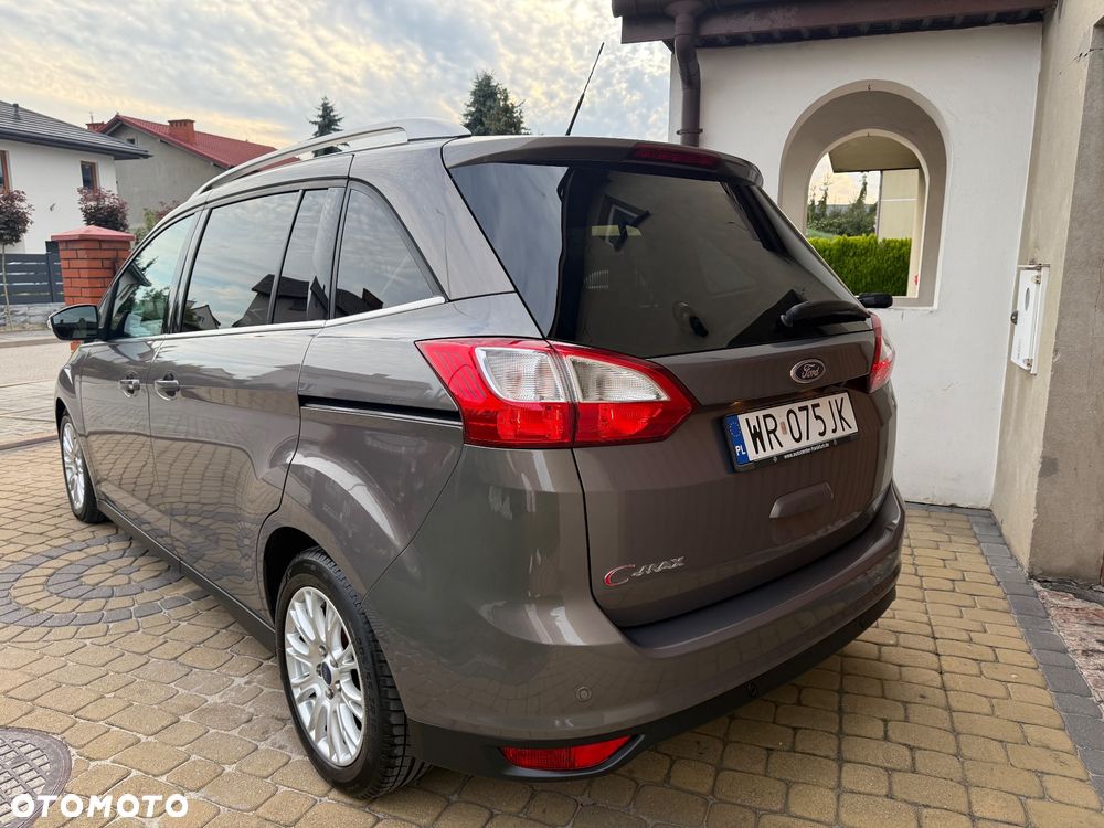 Ford Grand C-Max 2012 photo 4