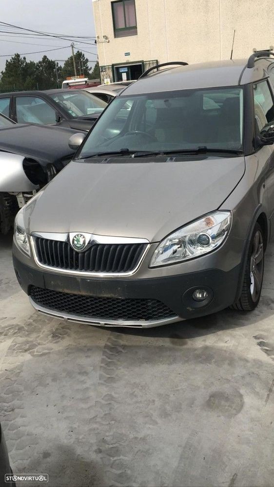 Peças Skoda Roomster 1.6TDI 2010 - 2