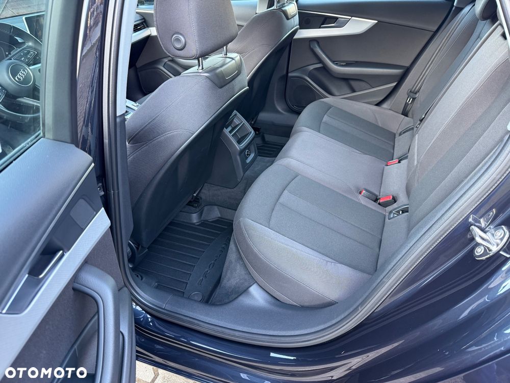 Audi A4 Avant 2.0 TDI S tronic - 7