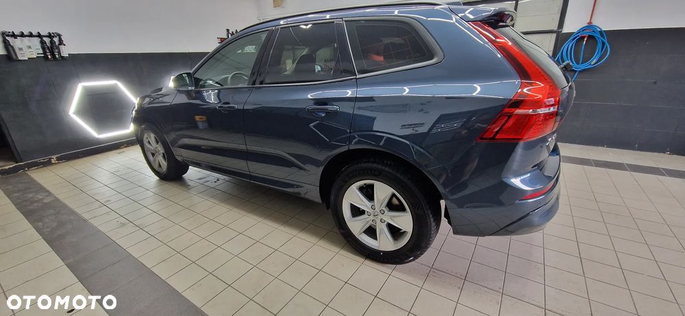 Volvo XC 60 B4 B Momentum - 2