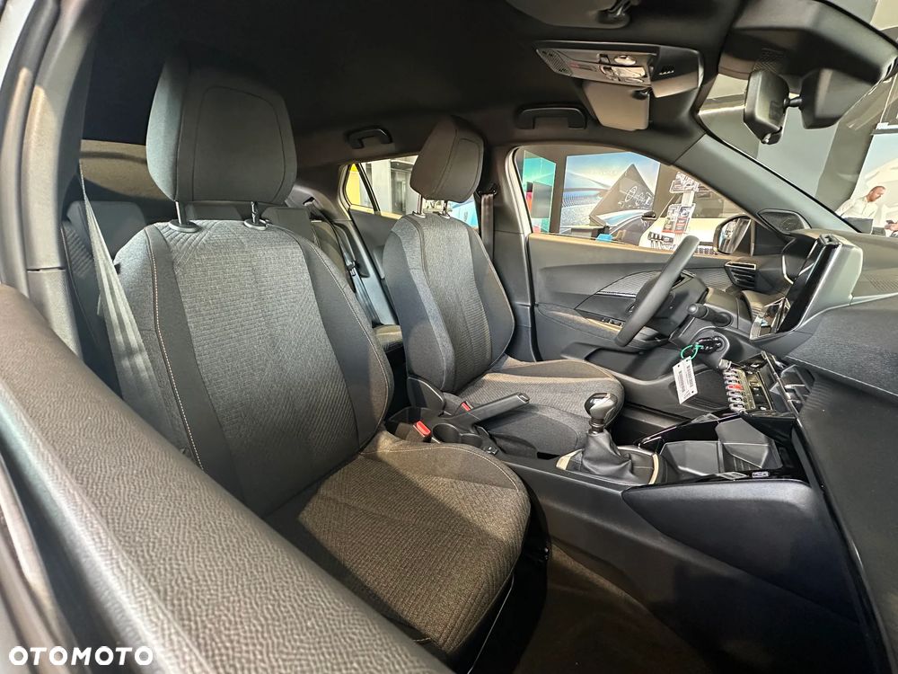 Peugeot 2008 PureTech 100 Style S&S BVM6 - 26