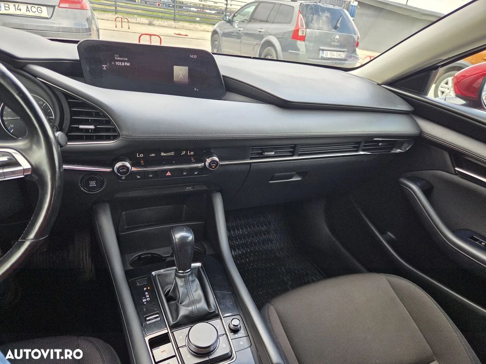 Mazda 3 G122 AT Plus - 2