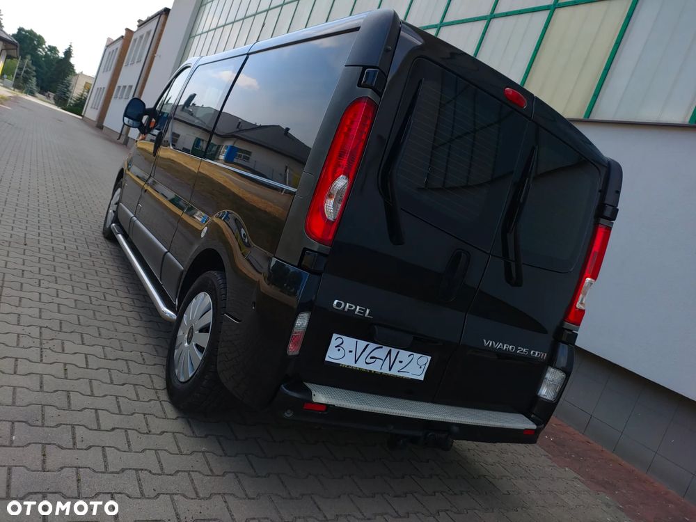 Opel Vivaro brygadówka long - 11