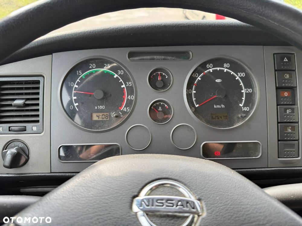 Nissan Atleon - 15