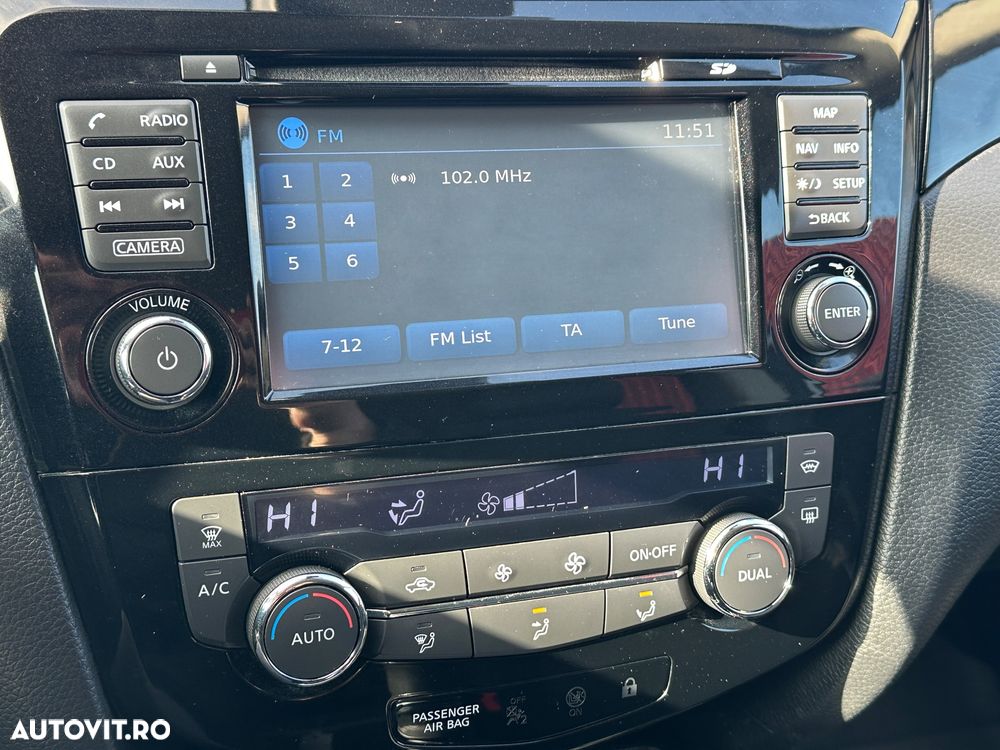 Nissan Qashqai 1.6 DCI TEKNA - 21