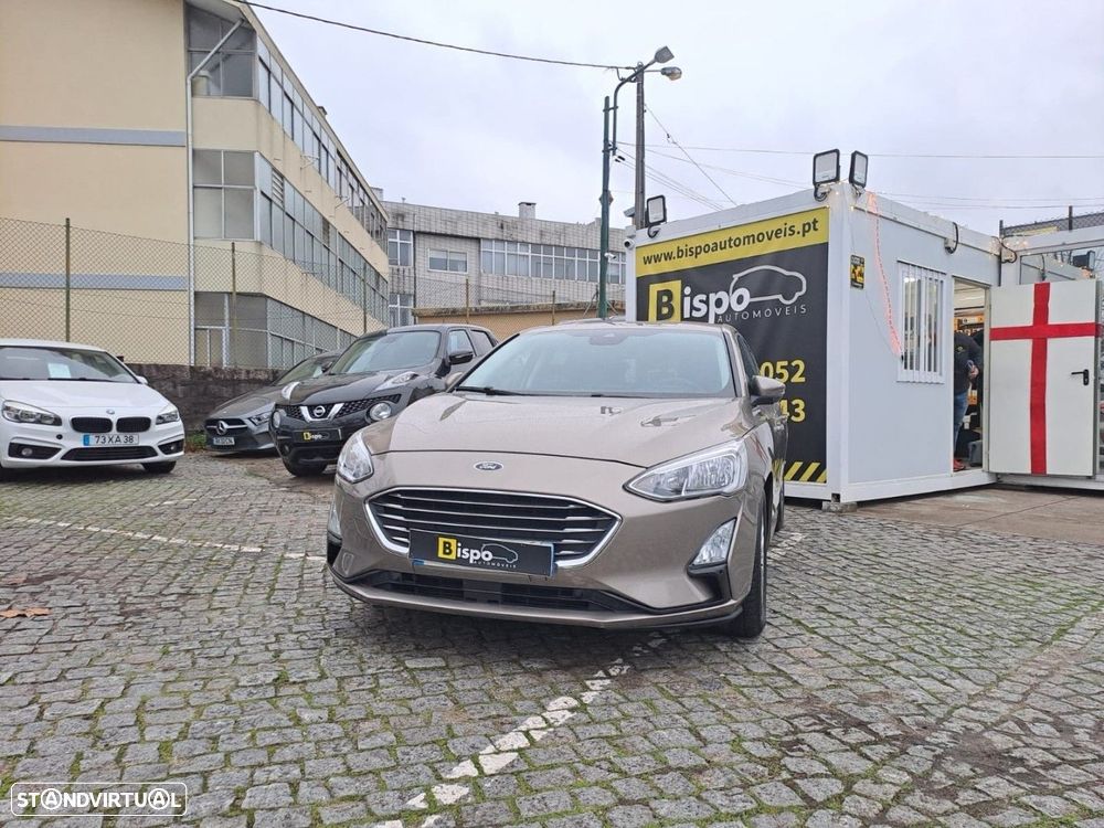 Ford Focus 1.0 EcoBoost S&S TITANIUM - 4