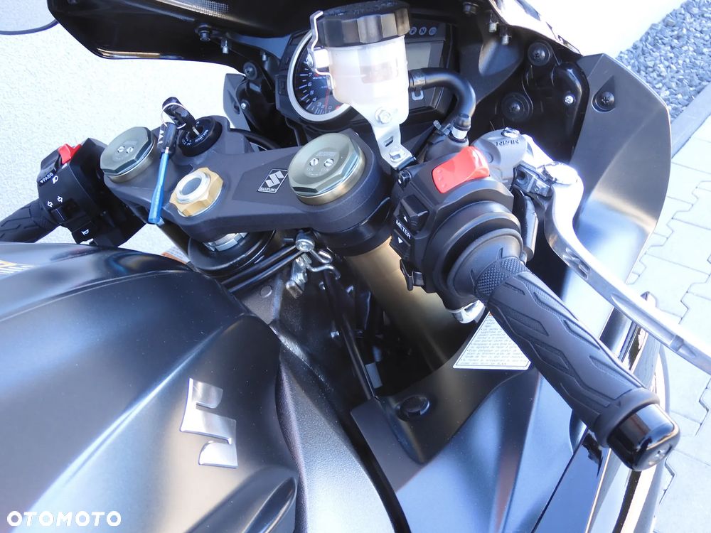 Suzuki GSX-R - 9