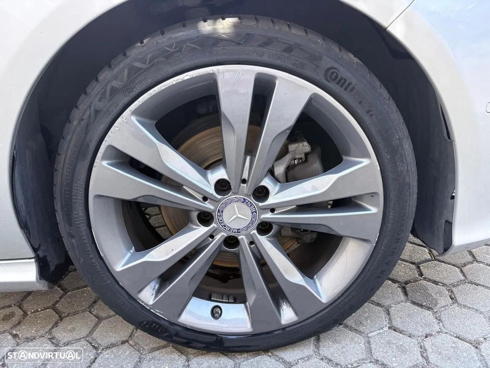 Mercedes-Benz CLA 180 d Shooting Brake Urban Aut. - 12