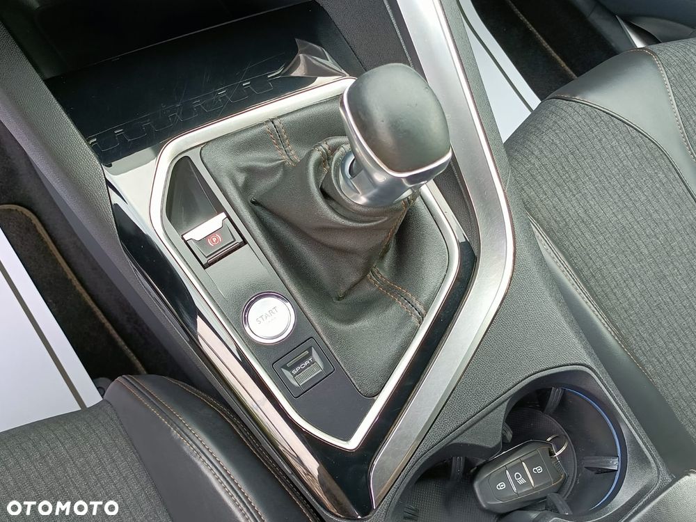 Peugeot 5008 BlueHDi 120 Allure - 35