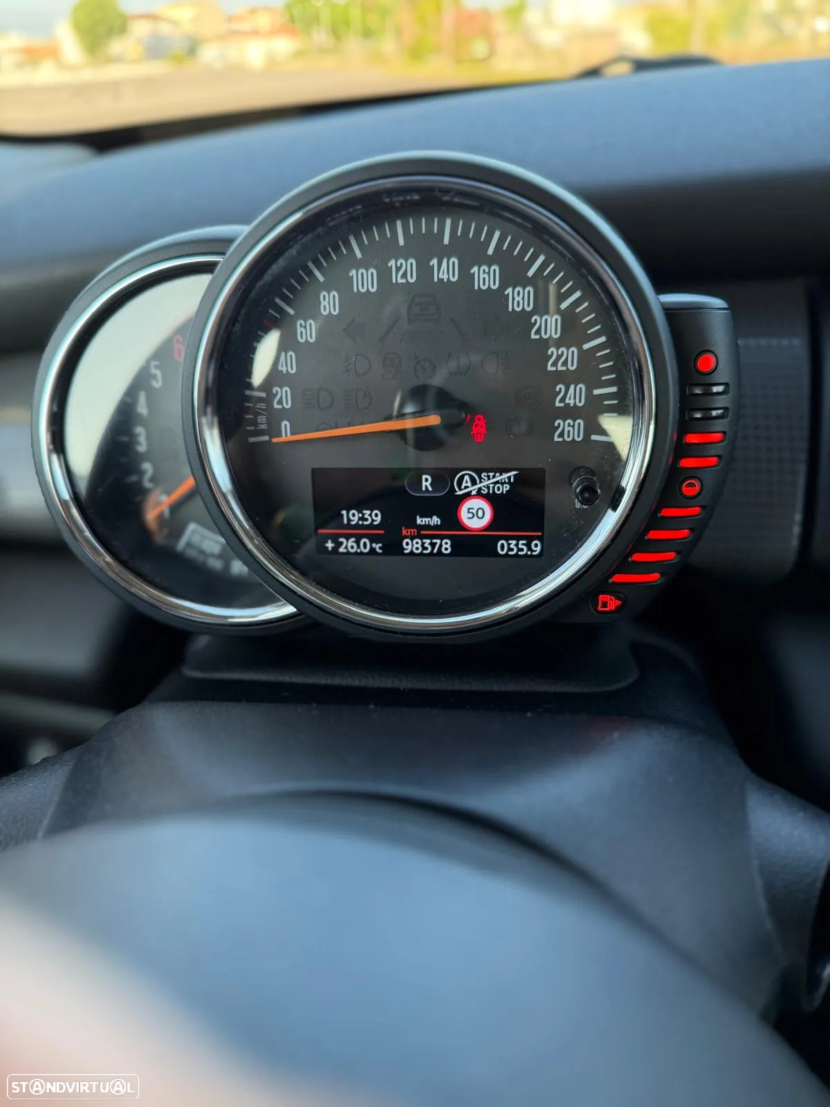 MINI 3 Portas Cooper D Aut. - 9