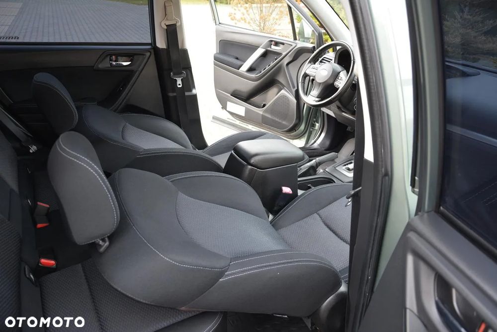 Subaru Forester 2.0i Comfort Lineartronic EU6 - 20