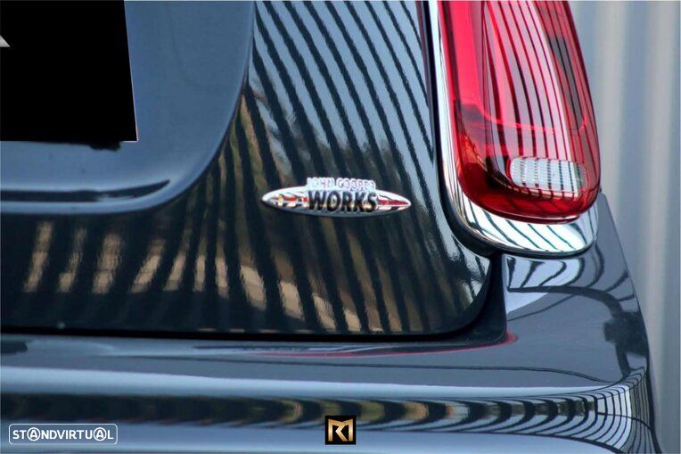 MINI Cabrio John Cooper Works - 22