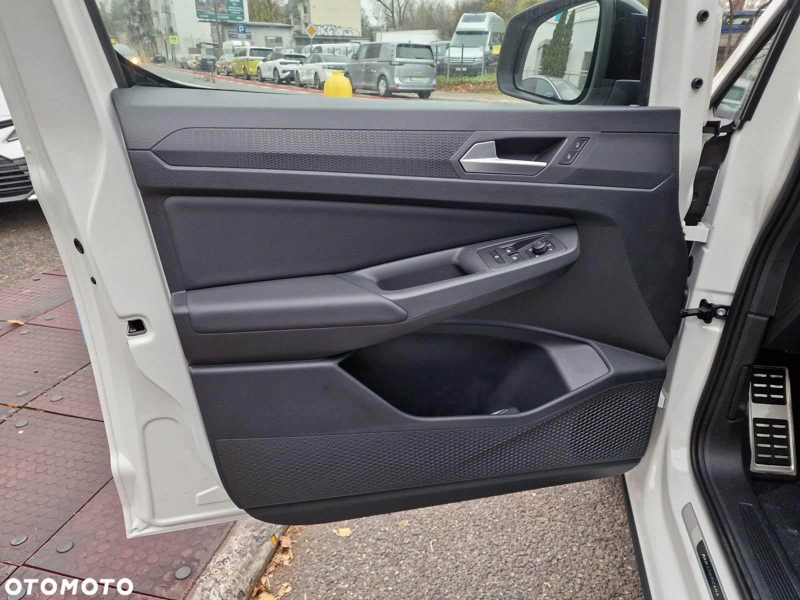 Volkswagen Caddy - 26
