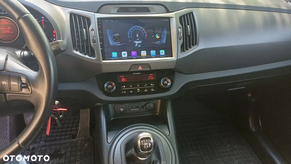 Kia Sportage - 16