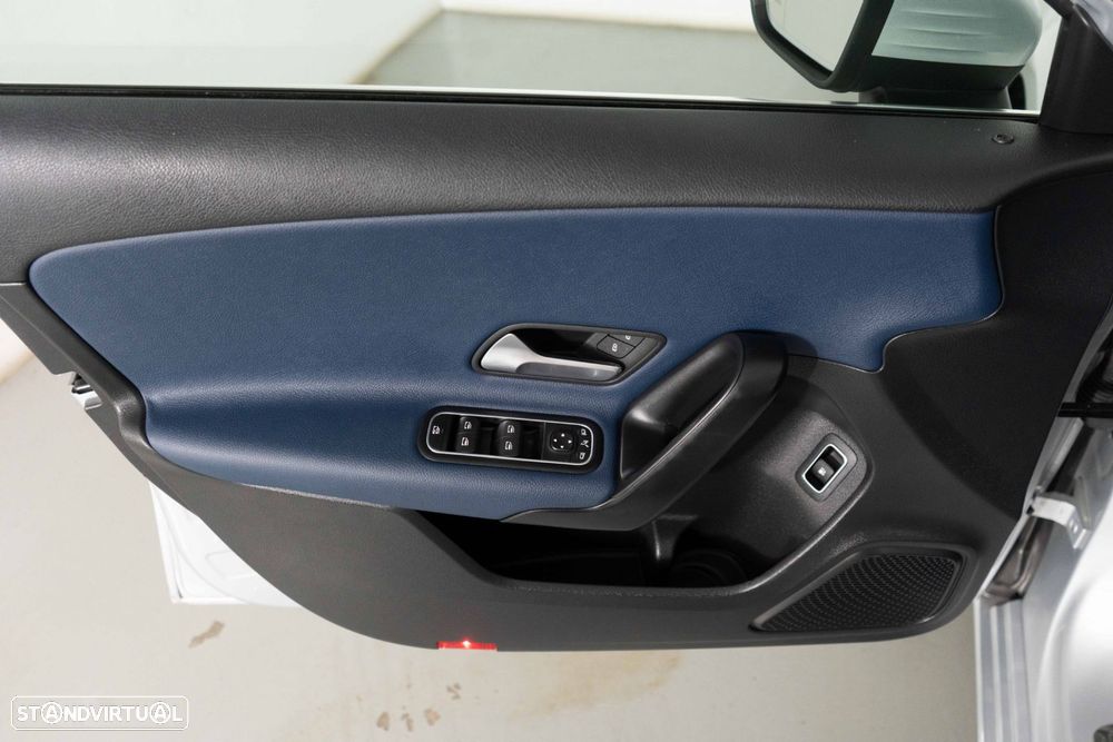 Mercedes-Benz A 250 e Style Plus - 16
