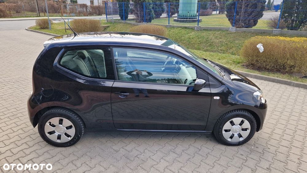 Volkswagen up! 1.0 high - 8