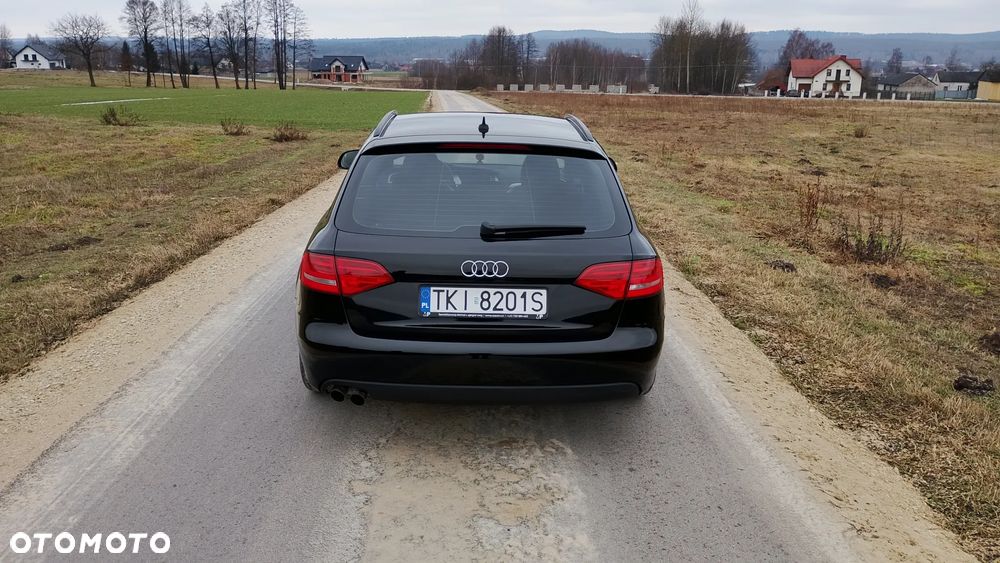 Audi A4 Avant 2.0 TDI DPF - 4