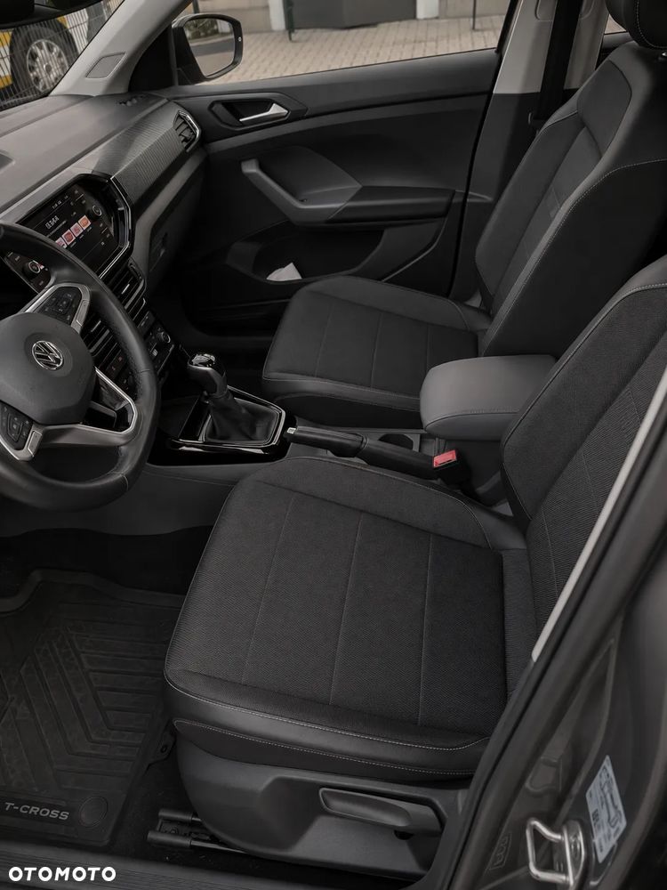 Volkswagen T-Cross 1.5 TSI ACT Style DSG - 12