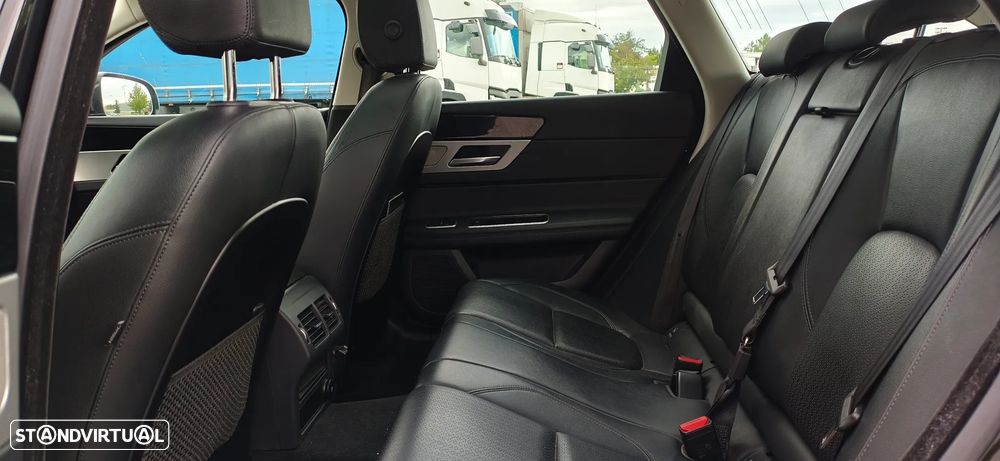 Jaguar XF Sportbrake E-Performance Aut. Prestige - 15