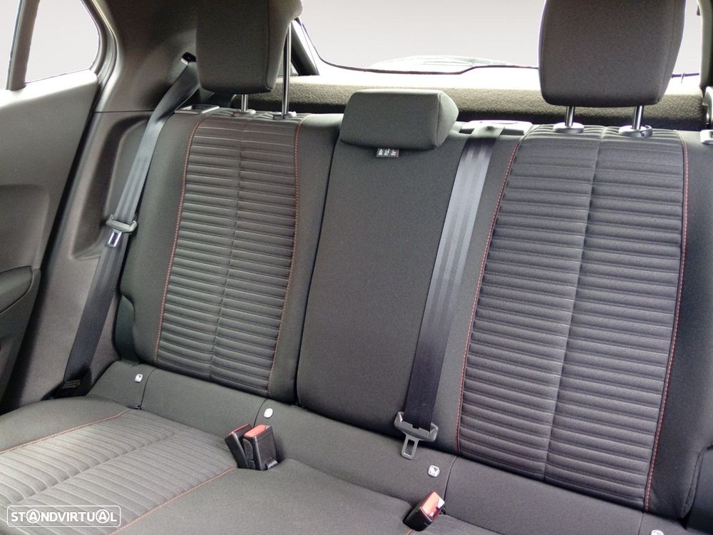 Peugeot 2008 1.5 BlueHDi Active Pack - 13
