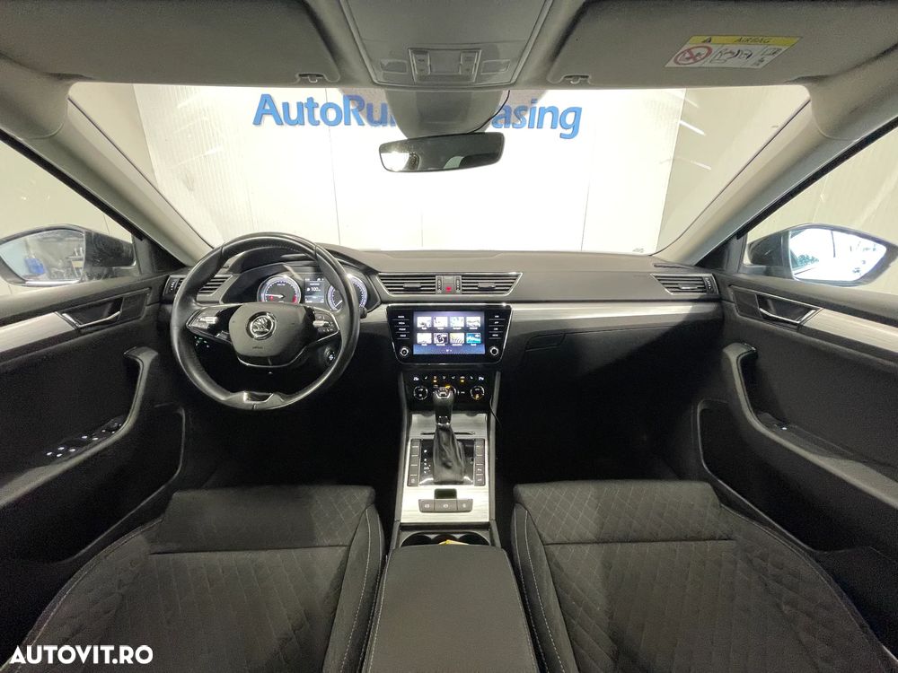 Skoda Superb 2.0 TDI DSG Ambition - 7